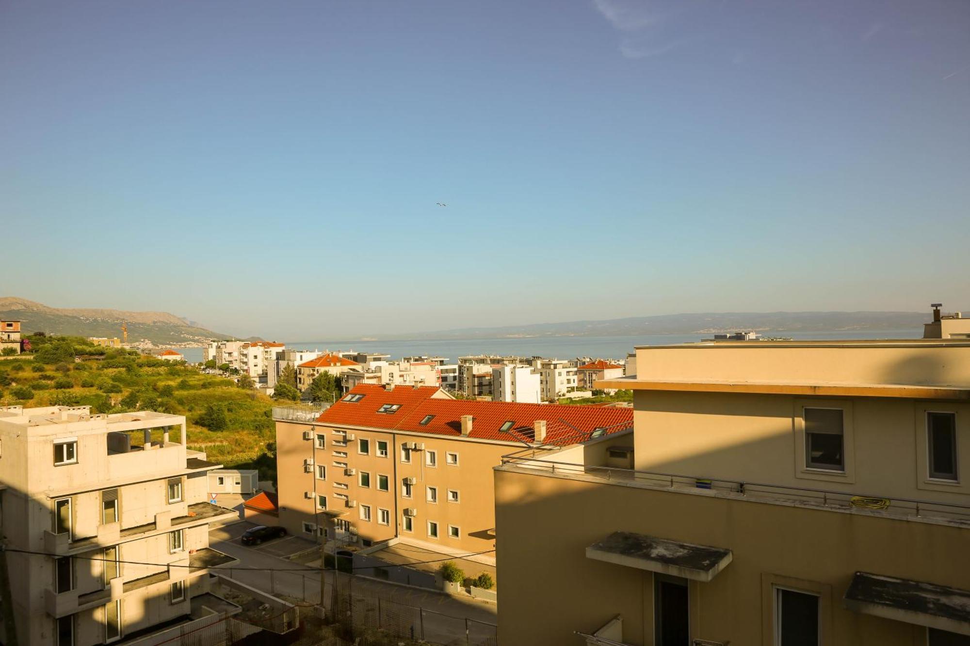 Kiki'S Sea View Studio Сплит Экстерьер фото