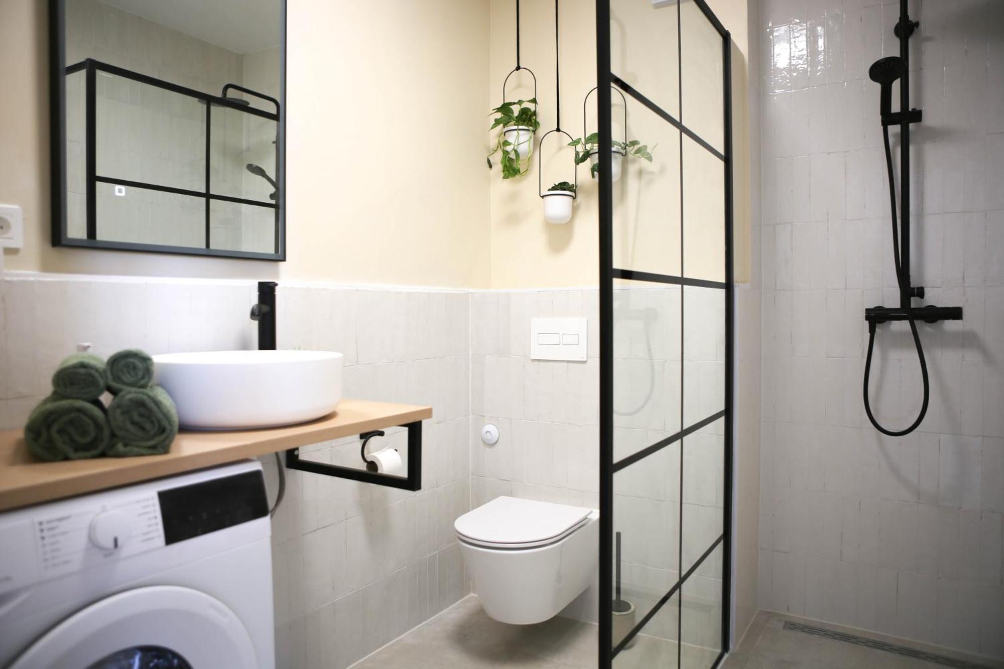 Kiki'S Sea View Studio Сплит Экстерьер фото